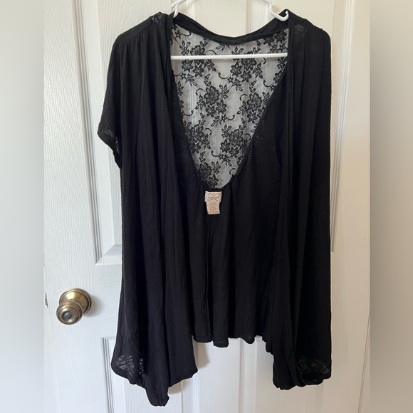 Black Lightweight Open Front Cardigan with See-through Lace Back & Pockets - Picture 2 of 6